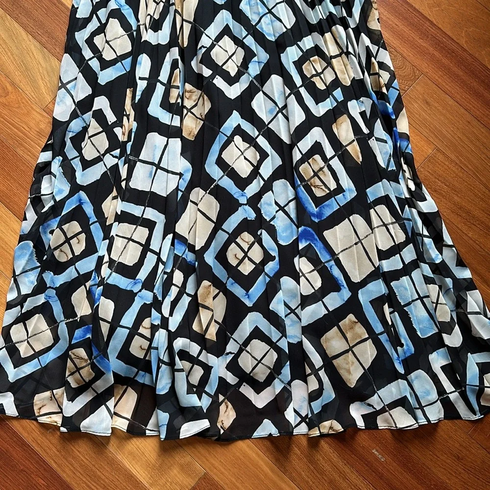 Anthropologie Blue Geometric Maxi Halter Dress with Pleated Skirt, size 2 - Picture 7 of 15
